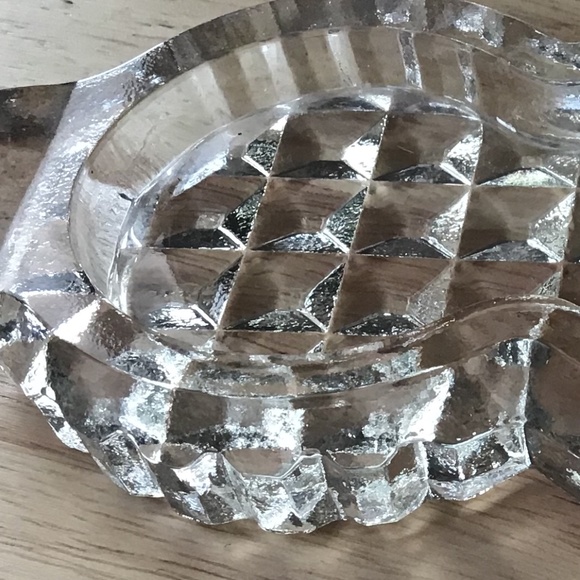 Vintage Salt & Pepper Tray - Picture 2 of 2